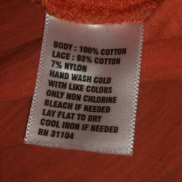 👋🏻Women’s Crown and Ivy Orange Macrame Tank Top - Picture 6 of 7